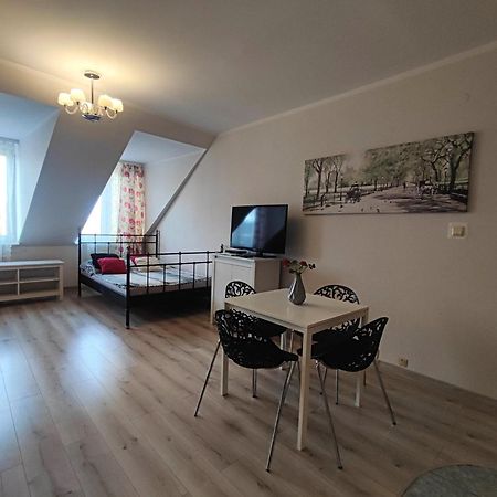 Kghn Apartments Wyszynskiego 12 Brama Portowa Szczecin Exteriör bild