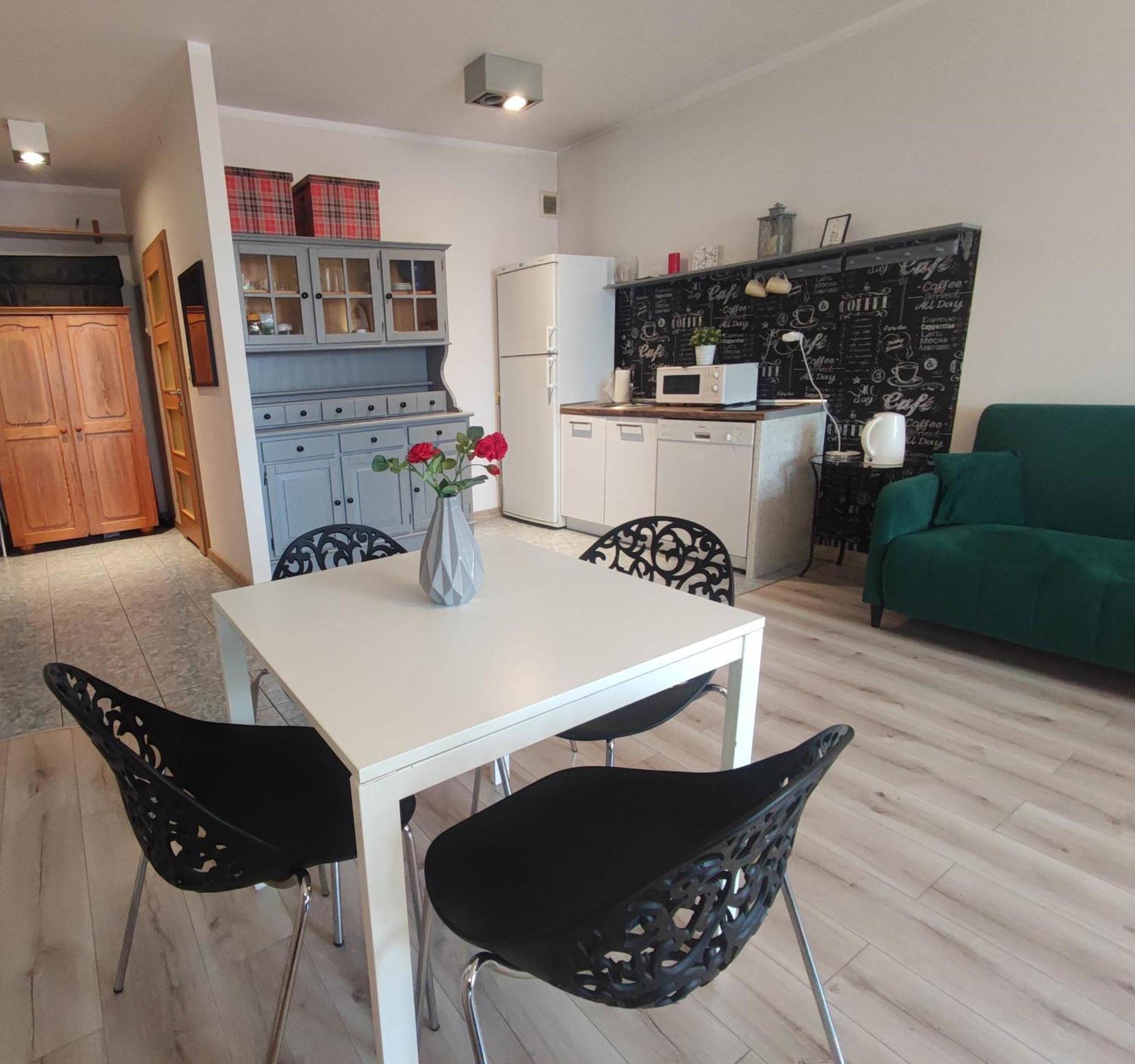 Kghn Apartments Wyszynskiego 12 Brama Portowa Szczecin Exteriör bild